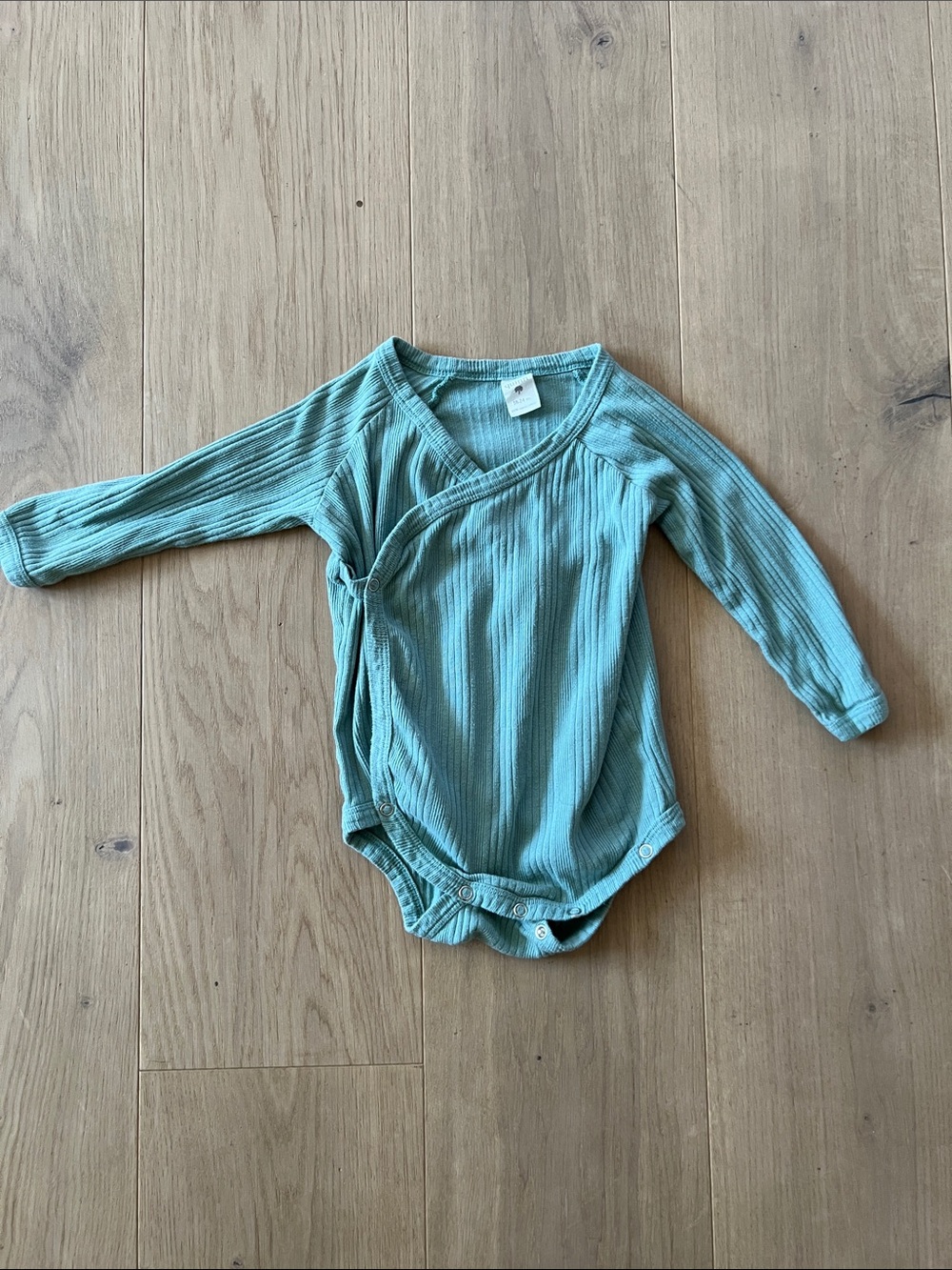 Kate Quinn wrap kimono onesie 18-24 months